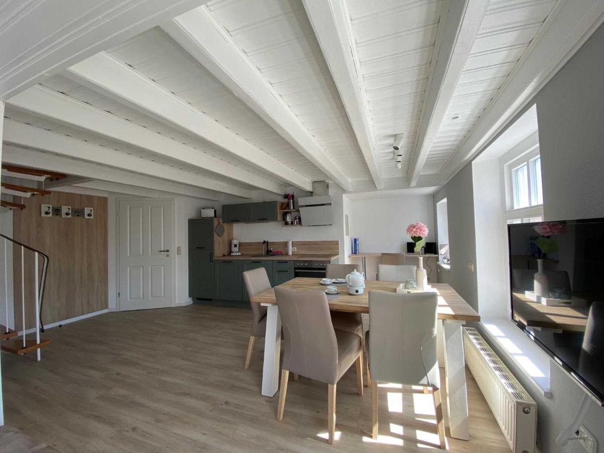 Ferienwohnungen Meerhuus_ 45229 Ditzum Luaran gambar